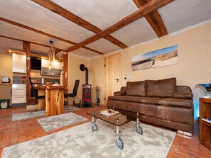 TV, fireplace - Comfort Meets Coastal Charm (Ahlbeck)