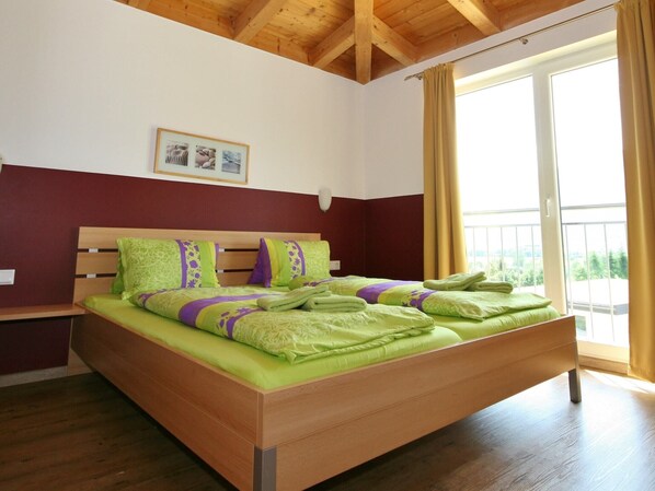 12 Schlafzimmer, WLAN