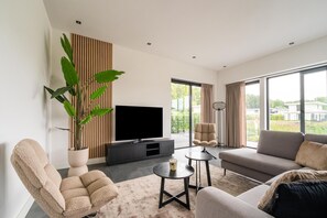 تلفزيون ذكي