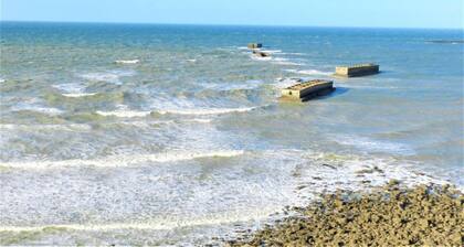 Bronte’s Coastal Retreat