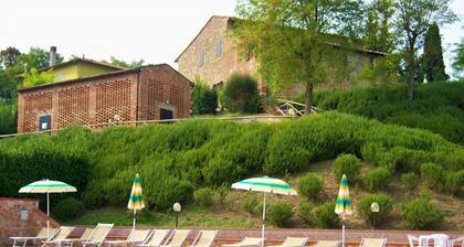 Ferme en Toscane avec piscine et dégustation de vin