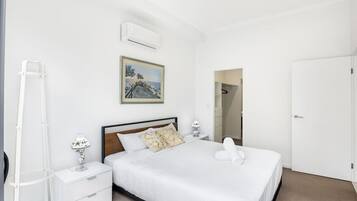 2 soveværelser, skrivebord, strygejern/strygebræt, gratis Wi-Fi