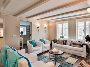 TV - 2 luxury mudflat cottages next to each other (Paesens)