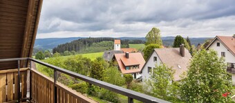 Apartamento 'Haus Am Südhang' con jardín compartido, balcón y Wi-Fi