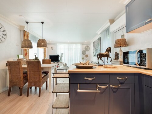 Chalet im Veluwe-Wald für 2 Von Belvilla