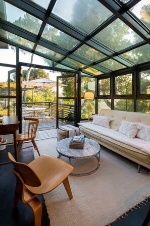 リビング エリア