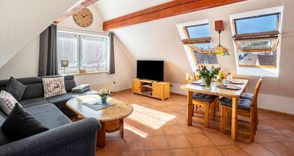 Ferienwohnung 'Schwarzwaldnest' mit Bergblick und WLAN
