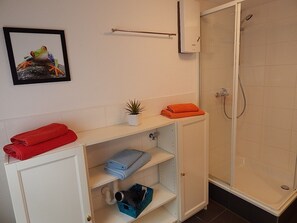 Dusche, Haartrockner