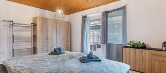 Apartment 'Ferienwohnung - Karlheinz' with Mountain View, Balcony and Wi-Fi