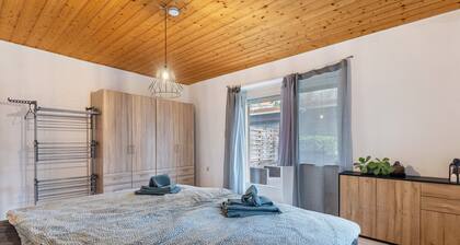 Ferienwohnung - Karlheinz' mit Bergblick, Balkon und WLAN