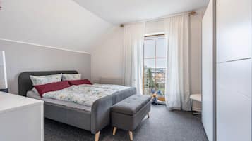 2 habitaciones, tabla de planchar con plancha y wifi gratis