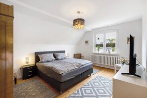 3 habitaciones, tabla de planchar con plancha y wifi gratis 