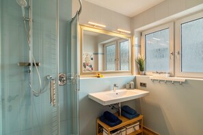 Dusche, Haartrockner