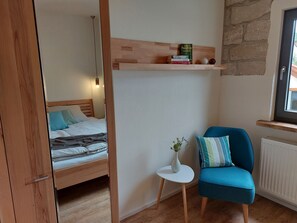 2 habitaciones, tabla de planchar con plancha y wifi gratis 