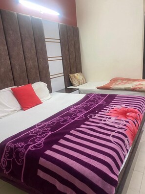 Chambre luxueuse, 2 chambres | Accès au Wi-Fi (inclus), literie fournie