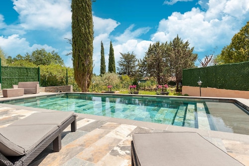 Villa in Callian with Heated Pool and Golf Nearby