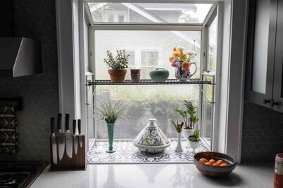 Cozy family home minutes from The University of Puget Sound!