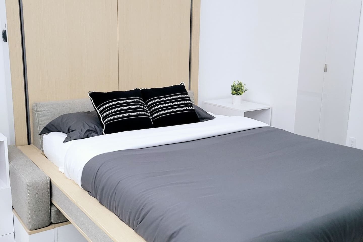 Tremont Smart 14 - A KCM Property