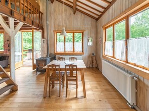 Dining - Holiday home in Bievre with garden (Greaide/ Bièvre)