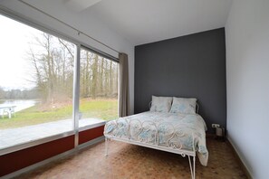 2 bedrooms, free WiFi - Nature Retreat by the Lakes (Rosée)