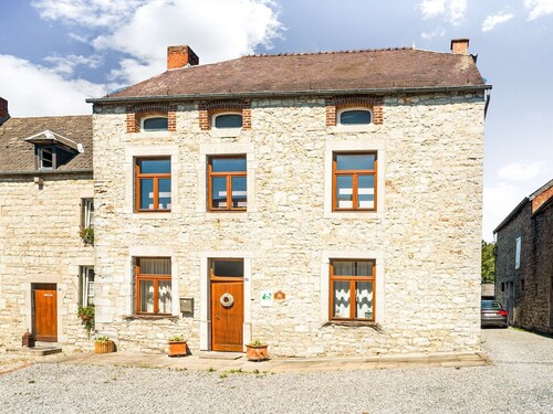 Plush Holiday Home in Matagne-La-Petite with Private Garden
