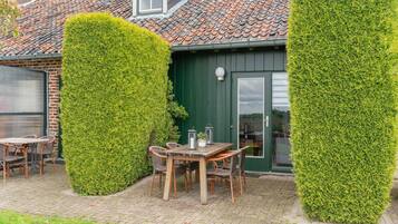 Buiten dineren