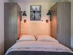 2 bedrooms, internet