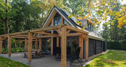 Casa Vacacional en Lochem con Jardín