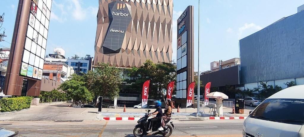 บริเวณภายนอก