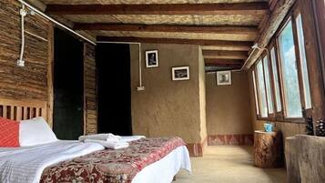 Casa luxo | 1 quarto, escrivaninha, quartos à prova de som, Wi-Fi de cortesia