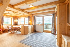 Interior - Welcoming apartment in Stummerberg with terrace (Stummerberg)