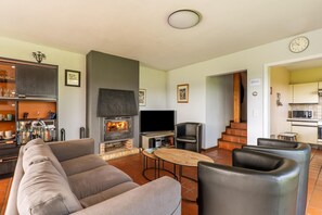 Smart TV, mesa de pingue-pongue