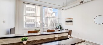 โคซีสวีทเดอะบล็อกสกายบริดจ์อัคเซส