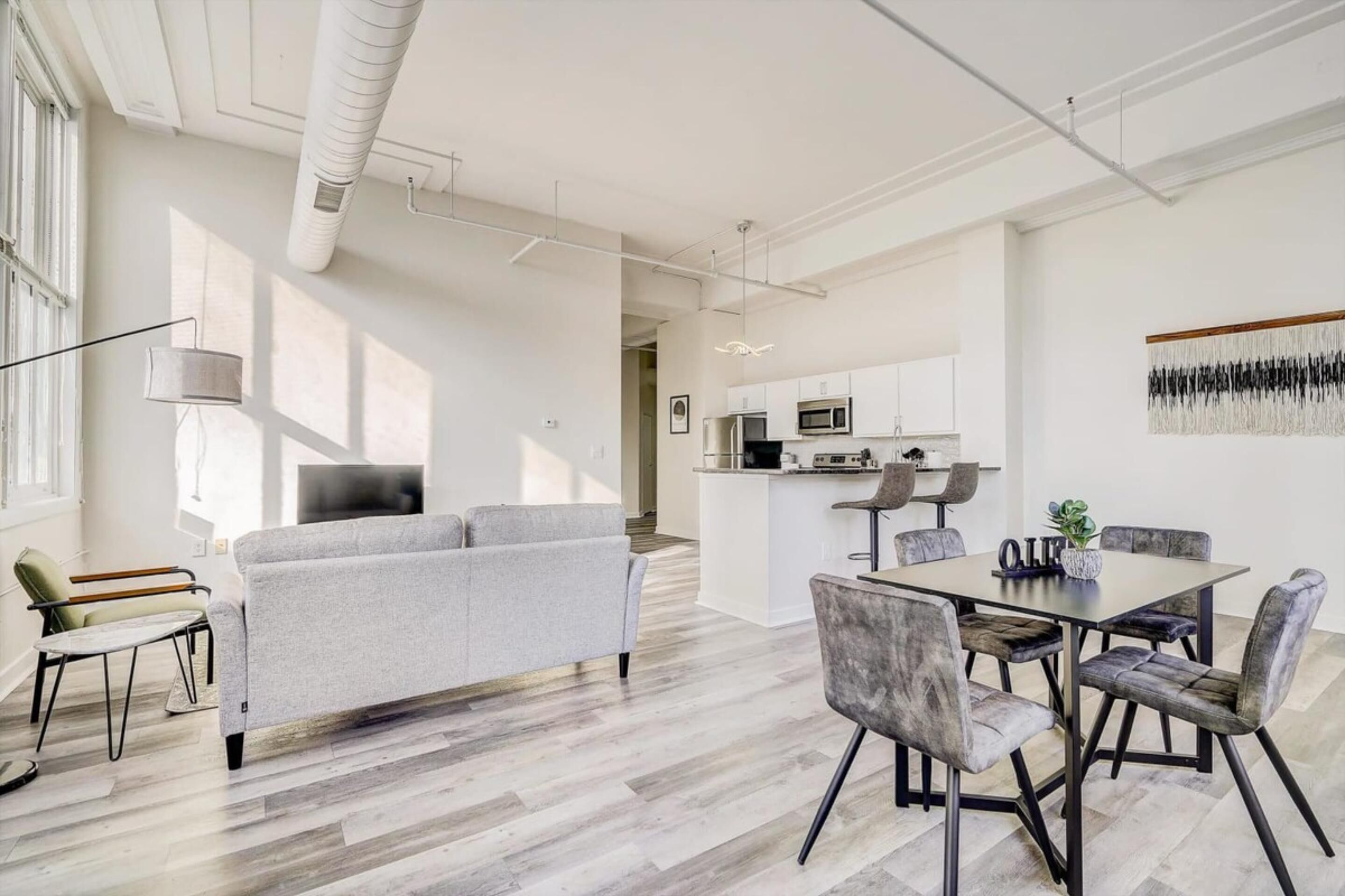 Apartment | Dining room