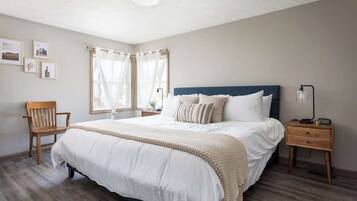 4 bedrooms, iron/ironing board, travel cot, WiFi