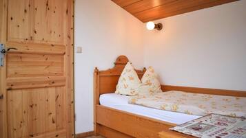 1 Schlafzimmer, Reisekinderbett, kostenloses WLAN