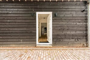 Exterior detail - Charming holiday home in Poortugaal with garden (Poortugaal)