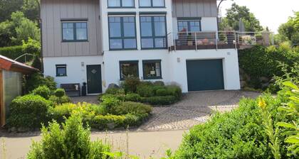 Vulkaneifel Garden Retreat