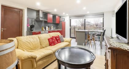 Zoutleeuw Home with Pool