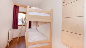 2 bedrooms, internet