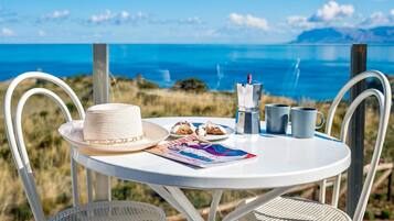 Terrasse / Balkon