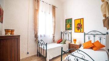 5 Schlafzimmer, Bügeleisen/Bügelbrett, WLAN