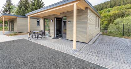 Ferienbungalows nahe Kronenburger See mit Terrasse