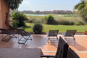 Outdoor dining - Belvilla by OYO Mar Menor (Torre-Pacheco)