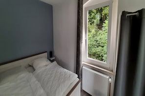2 bedrooms, WiFi