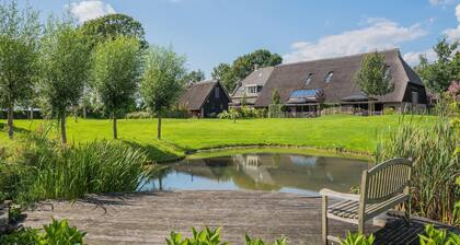 Grandeur farmhouse in Dwingeloo