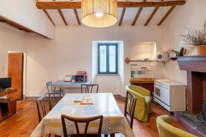 Interior - Belvilla by OYO Casa Ca Rio (Marche)