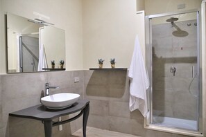 Dusche, Bidet