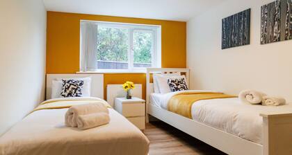 Lolite Apartment in Cambridge