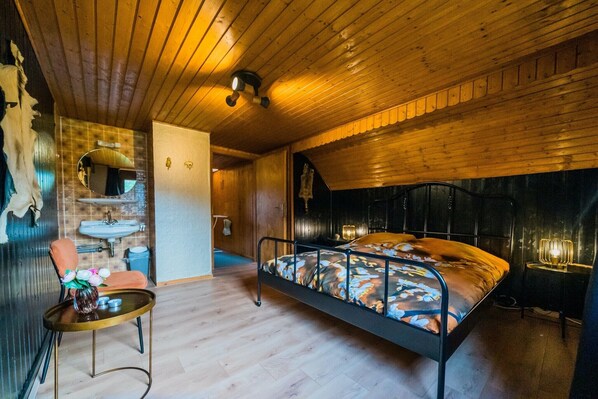 7 bedrooms, iron/ironing board, free WiFi - Ferienhaus in Willingen nahe Skipisten (Willingen)
